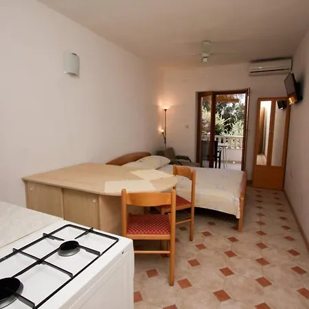 Pensionat Elia 3*