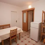 Elia 3* Mandre